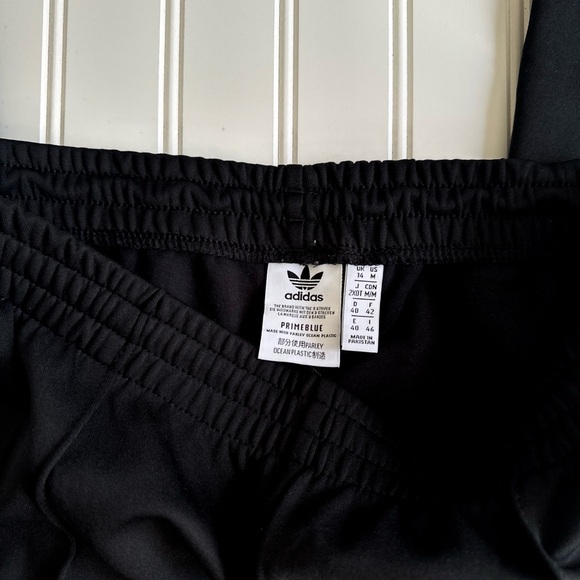 Adidas Originals Classic Adicolor SST Track Pants In Black Size M - Picture 10 of 13